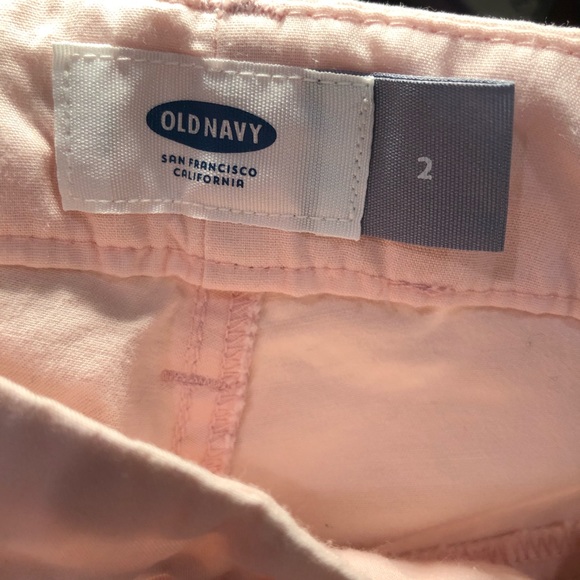 Women’s Old Navy Bermuda Short Size 2 - Picture 11 of 11